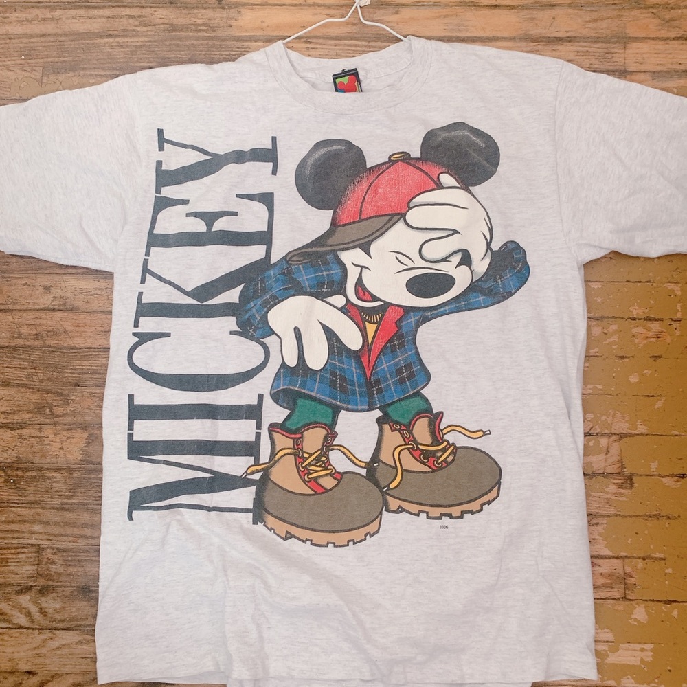 Vintage Mickey Mouse Tshirts 90s XLsize